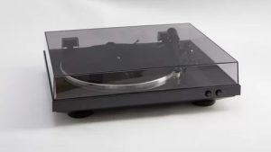 Denon – DP 300F – Fully Automatic Turntable