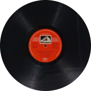 Choron Ki Baaraat - 45NLP 1115 - (75-80%) - Cover Reprinted - Bollywood LP Vinyl