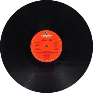 Maqsad - 2392 455 - (80-85%) - Bollywood LP Vinyl