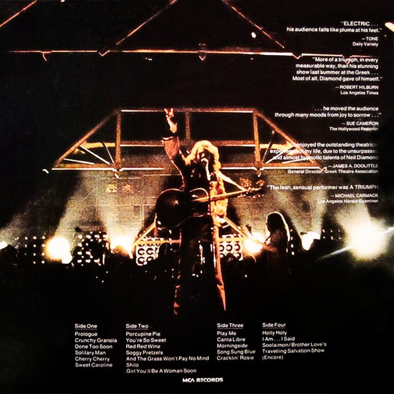Neil Diamond - Hot August Night - MCA 2 8000 - (Condition – 85-90%) - Cover Reprinted - 2LP Set - English Vinyl Record