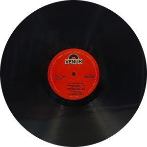 Pyar Ka Karz - VFLP 1099 - (80-85%) - CBF - Bollywood LP Vinyl