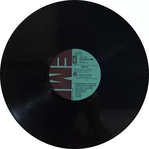 Ashish Khan - Concert Live at Los Angeles - S/EMGE 11008 - (Condition - 90-95%) - Indian Classical Instrumental LP Vinyl Record Ashish Khan - Concert Live at Los Angeles - S/EMGE 11008 - (Condition - 90-95%) - Indian Classical Instrumental LP Vinyl Record