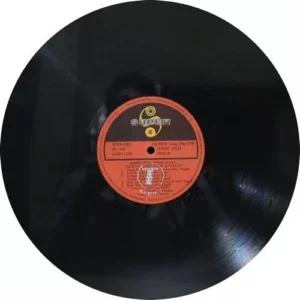 Aurat Teri Yehi Kahani - SFLP 1282 - (85-90%) - Bollywood LP Vinyl