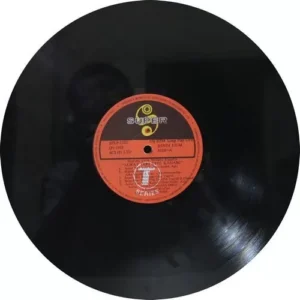 Aurat Teri Yehi Kahani - SFLP 1282 - (85-90%) - Bollywood LP Vinyl