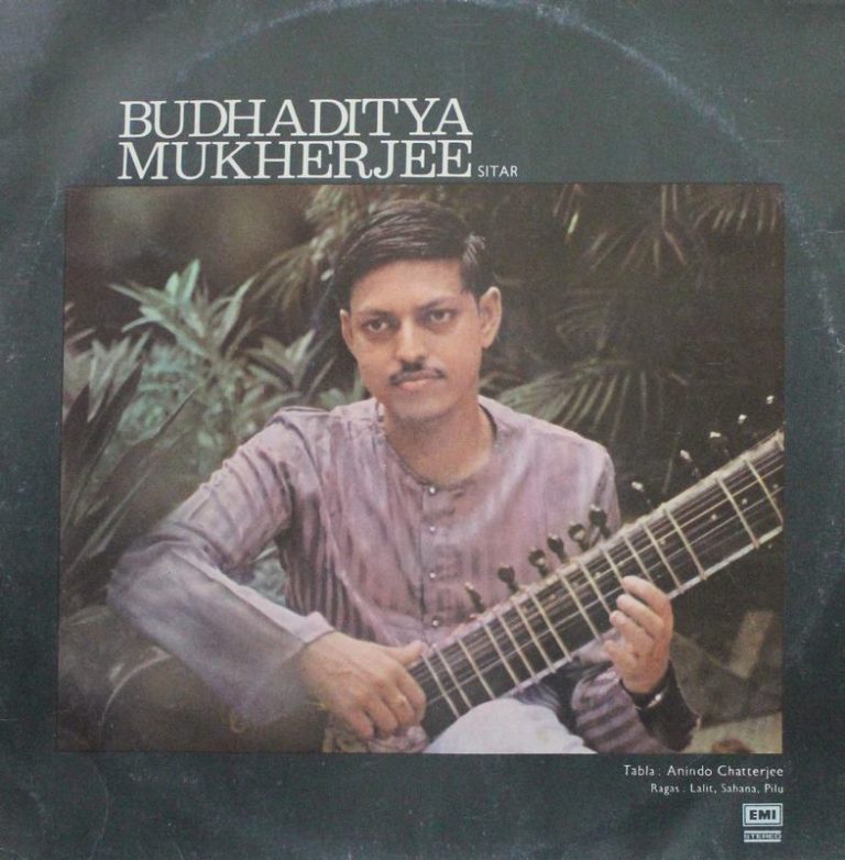 Budhaditya Mukherjee - Sitar - ECSD 41534 - Indian Classical Instrumental LP Vinyl Record Budhaditya Mukherjee - Sitar - ECSD 41534 - Indian Classical Instrumental LP Vinyl Record