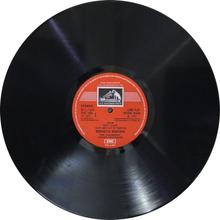 Budhaditya Mukherjee - Sitar - ECSD 41534 - Indian Classical Instrumental LP Vinyl Record Budhaditya Mukherjee - Sitar - ECSD 41534 - Indian Classical Instrumental LP Vinyl Record