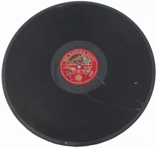 Enrico Caruso Tenor DB. 2073 Condition 85 90 78 RPM