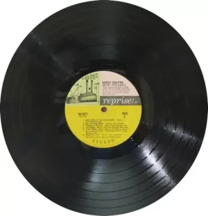 Movin' With Nancy - RS 6277 - (85-90%) - English LP Vinyl