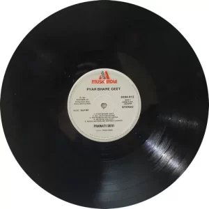 Pranati Devi - Pyar Bhare Geet - 2394 812 - (Condition - 75-80%) - Cover Reprinted - LP Record