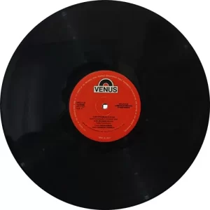 Yateem - VFLP 1077 - (Condition 85-90%) - Bollywood LP Vinyl Record