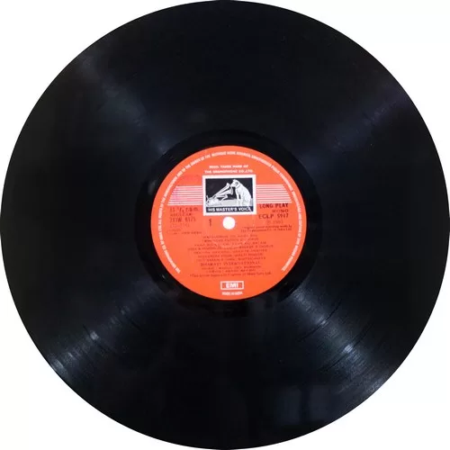 Yeh Desh - ECLP 5917 – (Condition 75-80%) - Bollywood LP Vinyl Record Yeh Desh - ECLP 5917 – (Condition 75-80%) - Bollywood LP Vinyl Record