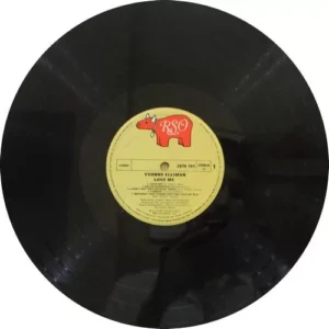 Yvonne Elliman - Love Me - 2479 191 - (75-80%) - English LP Vinyl