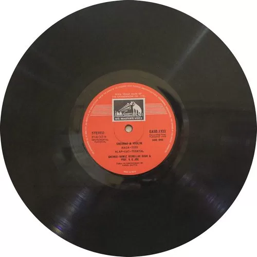 Bismillah Khan & V. G. Jog - EASD 1322 - (Condition - 90-95%) - Indian Classical Instrumental LP Vinyl Record Bismillah Khan & V. G. Jog - EASD 1322 - (Condition - 90-95%) - Indian Classical Instrumental LP Vinyl Record