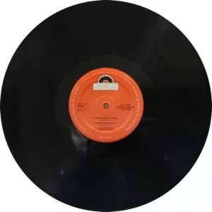 Insaaf - VFLP 1044 - (85-90%) - Cover Book Fold - Cover Reprinted - Bollywood LP Vinyl