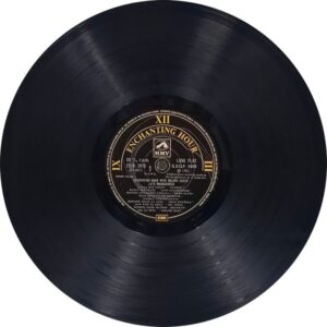 Lata Mangeshkar - Enchanting Hour With Melody Queen Lata Mangeshkar - G/ECLP 5850 - (Condition 85-90%) - Cover Reprinted - LP Record