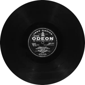 Seeta Aur Geeta - MOCE 4165 - (Condition 75-80%) - Odeon First Perssing - LP Record