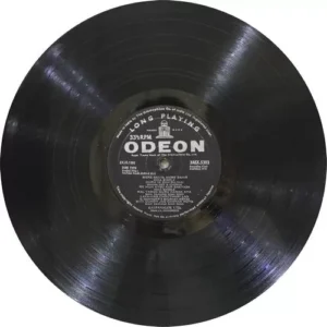 Nanak Nam Jahaz Hai - 3AEX 5303 - (Condition 80-85%) - LP Record