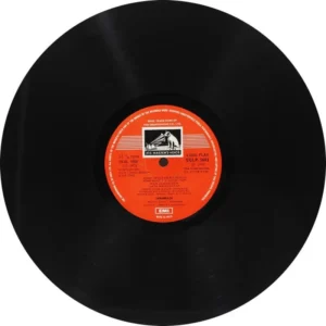 Bahu Begum - ECLP 5693 - (85-90%) - CR - Bollywood LP Vinyl