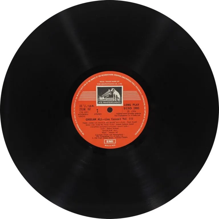 Ghulam Ali - Live Concert - Vol. 3 - ECSD 2985 - Cover Reprinted - LP Record Ghulam Ali - Live Concert - Vol. 3 - ECSD 2985 - Cover Reprinted - LP Record