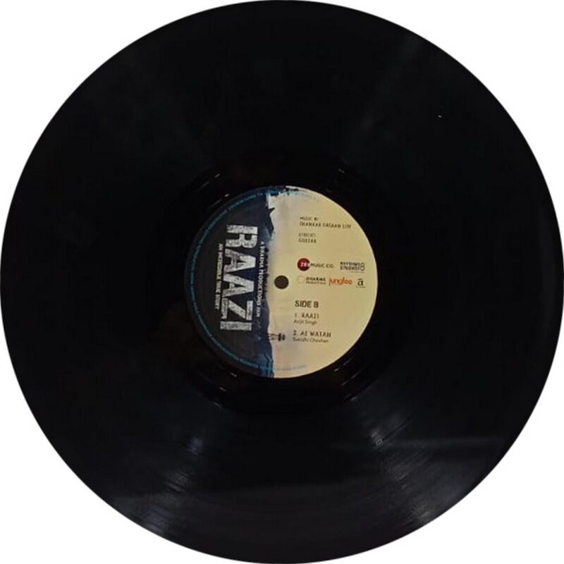 Raazi - RS18ZEE005 - Cover Book Fold - LP Record