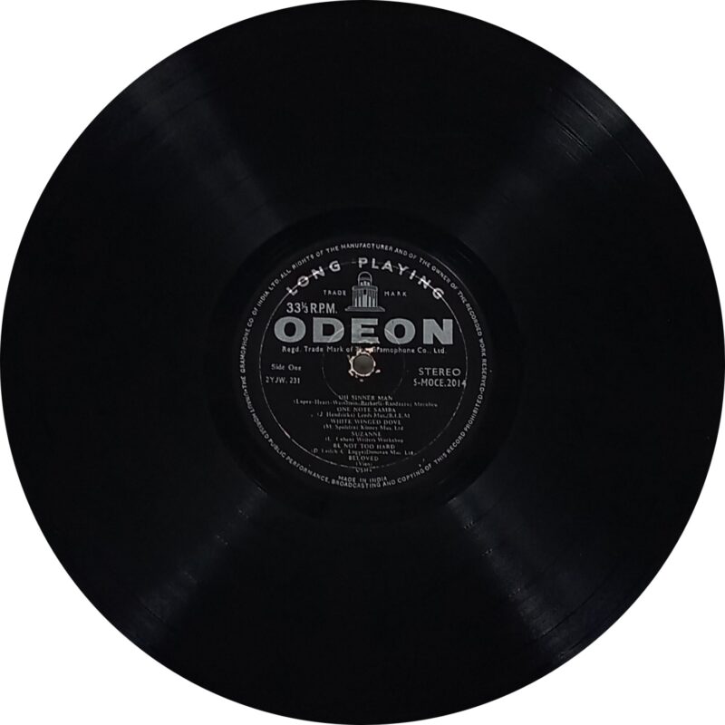 Usha Sings - Love Story And Other Hits - S/MOCE 2014 - (Condition 90-95%) - Cover Reprinted - English Song LP Vinyl Record