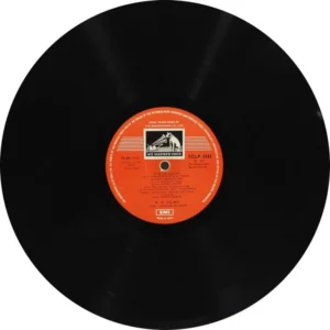 Aah - ECLP 5542 - (85-90%) - Bollywood LP Vinyl Record