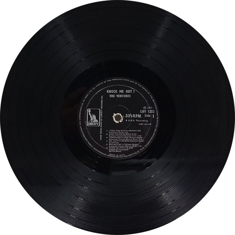 The Ventures - Knock Me Out! - LBY 1252 - (80-85%) - English Instrumental LP Vinyl