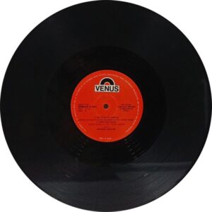 Apmaan Ki Aag - VFLP 1114 - (80-85%) - Bollywood LP Vinyl