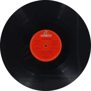 Apne Apne - 2394 003 - (90-95%) - Cover Colour Photostate - Bollywood LP Vinyl