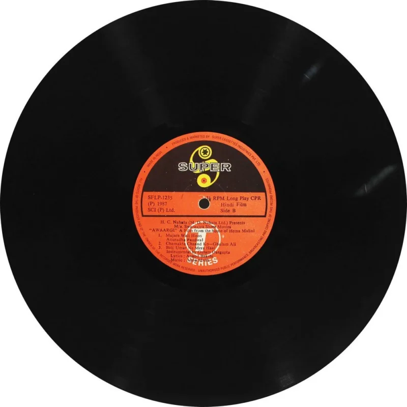 Awaargi - SFLP 1235 - (85-90%) - CBF - CR - Bollywood LP Vinyl