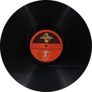 Biwi Ho To Aisi - SFLP 1273 - (85-90%) - Cover Book Fold - Bollywood LP Vinyl