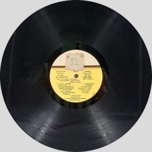 Ilaiyaraaja - Mr. Bharath - 1000 6006 - (80-85%) - CR - Tamil LP Vinyl