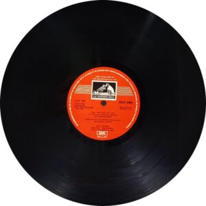 Jab Yaad Kisi Ki Aati Hai - ECLP 5407- (75-80%) - Bollywood LP Vinyl