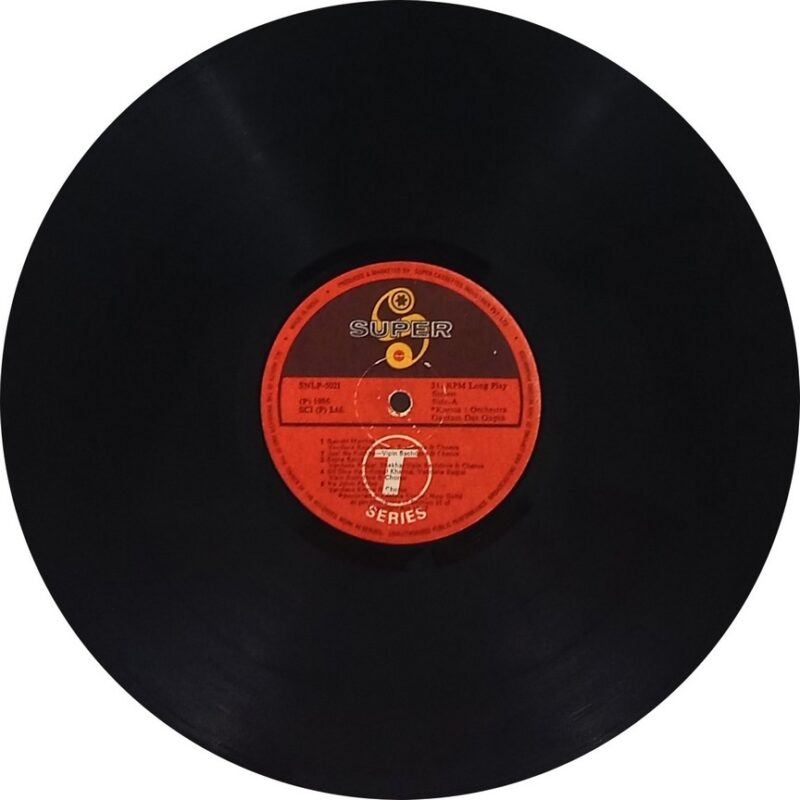 Karma - SNLP 5021 - (80-85%) - CR - Bollywood LP Vinyl
