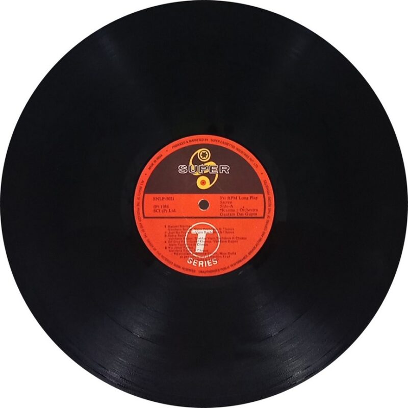 Karma - SNLP 5021 - (85-90%) - CBF - Bollywood LP Vinyl
