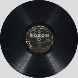 Usha Iyer - Scotch & Soda - SMOCE 2006 - (80-85%) - CR - Odeon First Pressing - English LP Vinyl