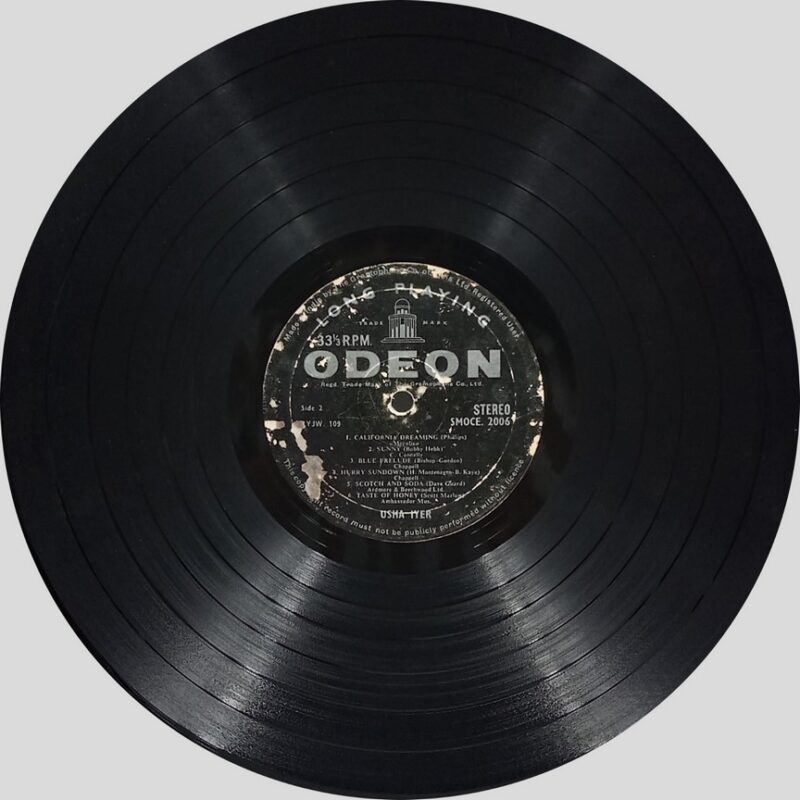 Usha Iyer - Scotch & Soda - SMOCE 2006 - (80-85%) - CR - Odeon First Pressing - English LP Vinyl