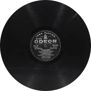 Aradhana - 3AEX 5248 - (90-95%) - CR - Bollywood LP Vinyl