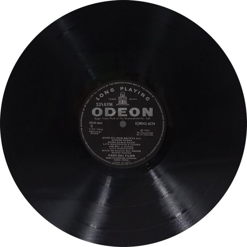Daag - D/MOCE 4174 - (90-95%) - Bollywood LP Vinyl