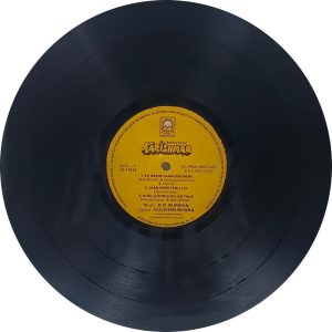 Karishmaa - LP 11413 - (Condition – 90-95%) - Cover Reprinted - LP Record