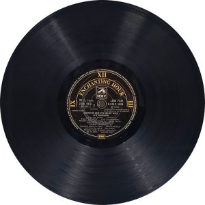 Lata Mangeshkar - Enchanting Hour With Melody Queen Lata Mangeshkar - G/ECLP 5850 - (80-85%) - CR - Film Hits LP Vinyl
