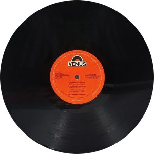 Mohabbat Ki Aag - VFLP 1093 - (85-90%) - Bollywood LP Vinyl