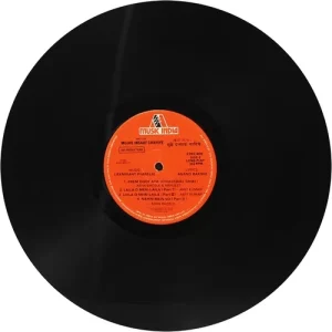 Mujhe Insaaf Chahiye - 2392 406 - (85-90%) - Cover Reprinted - Bollywood LP Vinyl