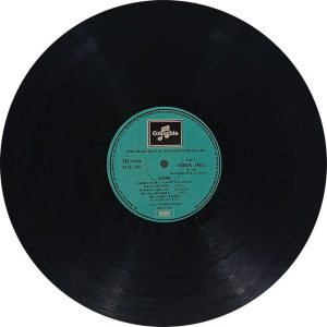 Nazrana & Ghunghat - 33ESX 14022 - (85-90%) - Bollywood LP Vinyl