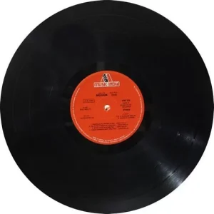 Nigahain - 2392 428 - (80-85%) - CR - Bollywood LP Vinyl