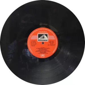 Noorie - C680-5618 - (90-95%) - Cover Reprinted - Bollywood LP Vinyl