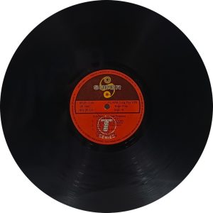 Pyar Ke Kabil - SFLP 1144 - (85-90%) - Bollywood LP Vinyl