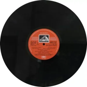 Pyar Ki Jeet - PMLP 1127 - (85-90%) - CR - Bollywood LP Vinyl