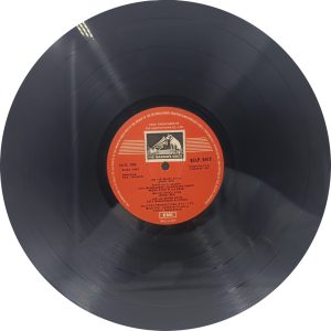 Taqdeer - ECLP 5417 – (Condition 80-85%) – Bollywood LP Vinyl Record