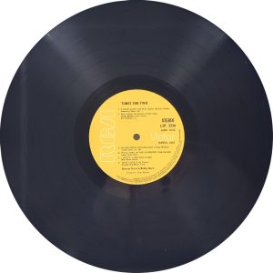 Skeeter Davis & Bobby Bare - LSP 3336 - (Condition 85-90%) - Cover Reprinted – English LP Vinyl Record